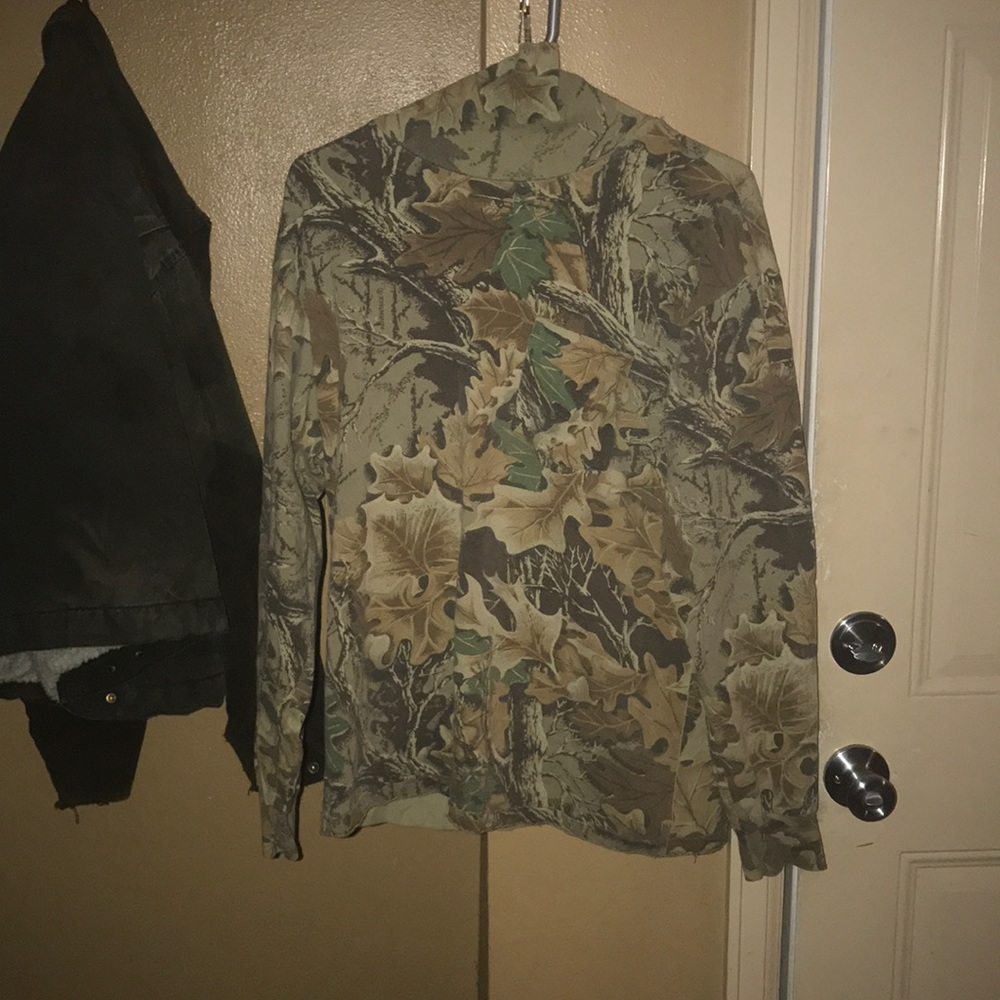 Camo turtle neck